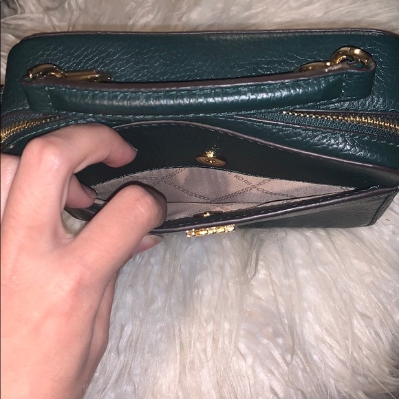 Michael Kors mini purse - Picture 4 of 5